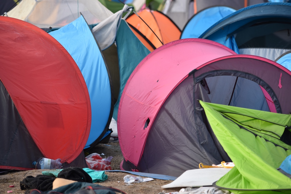 tent city. rosze, hungary border